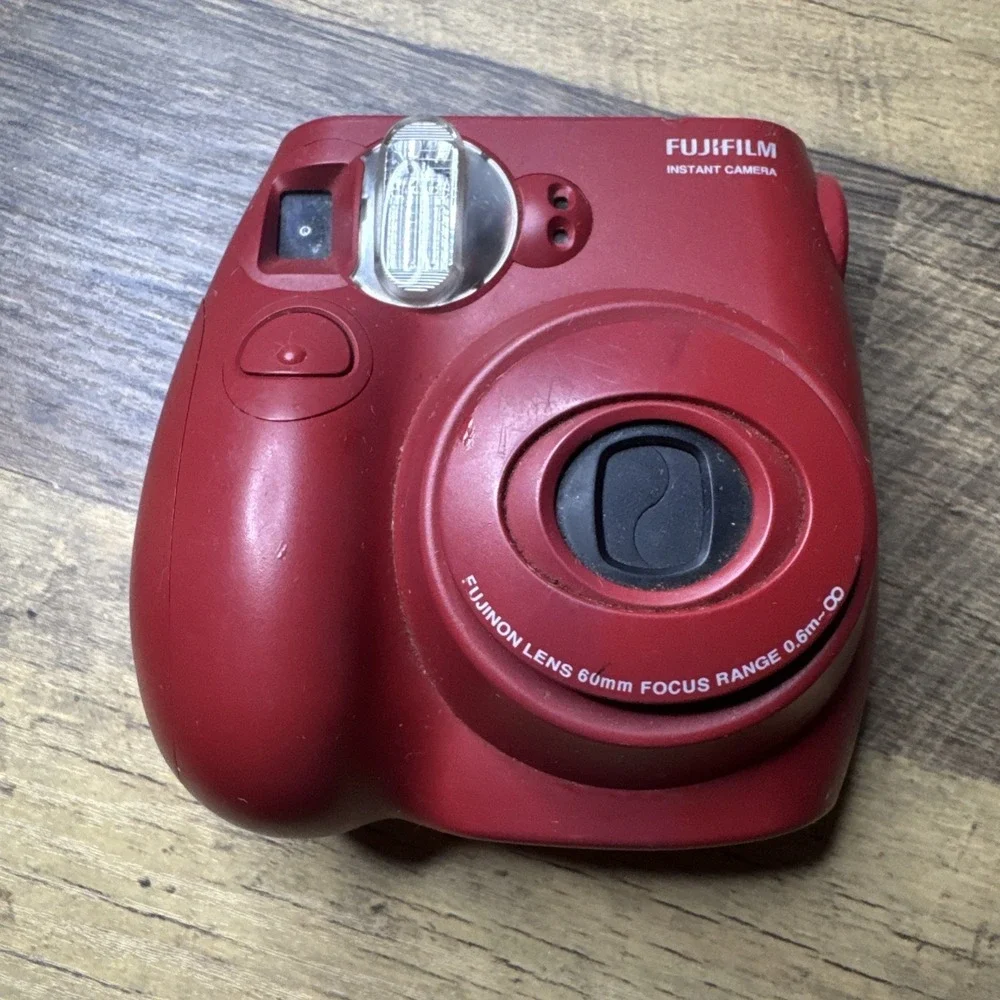 Fujifilm Instant Camera Instax Mini 7S Red Camera Not Tested